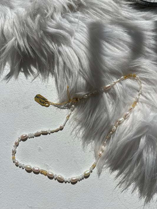 SOPHIE STRINGS PEARLS - OPAL MOONSTONE