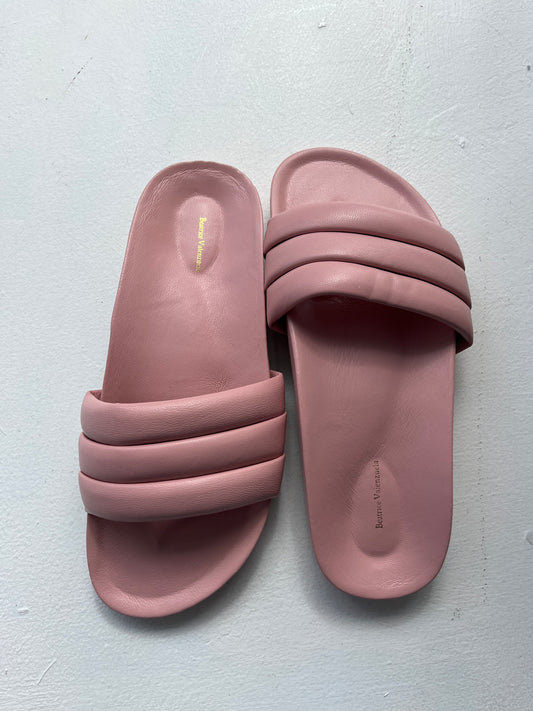 BEATRICE VALENZUELA PEONY SANDALIA - SZ6